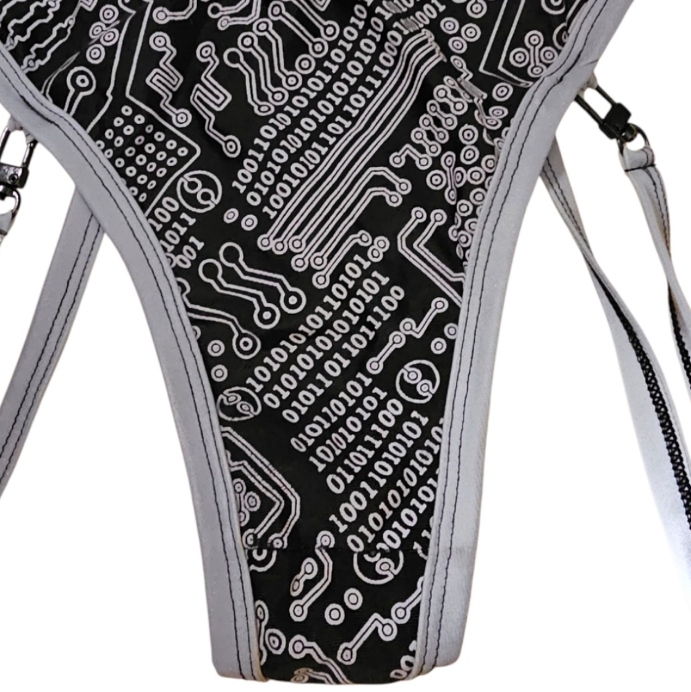 Awesome Reflective Circuit Rave Dance Wear Bodysuit With Leg Straps & Belt - Picture 10 of 14